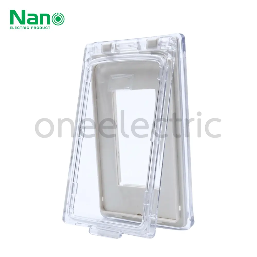 NANO NANO-410C-3 หน้ากากกันน้ำ 3ช่อง แนวตั้ง ฝาใส